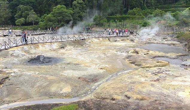 Furnas