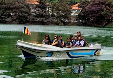 Boat Ride in Kandy Lake